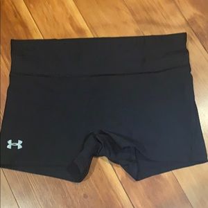 Under Armour Nylon Work Out / Exercise Shorts